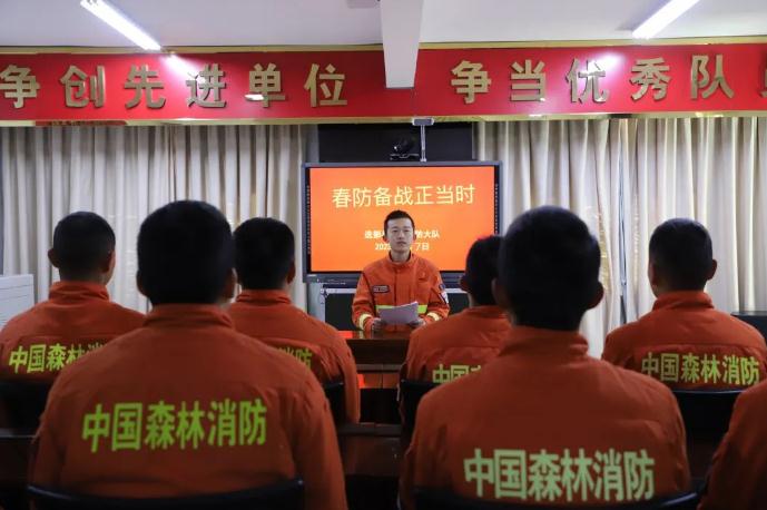 在移動(dòng)餐廳帳篷里聚會(huì)體驗(yàn)怎么樣？