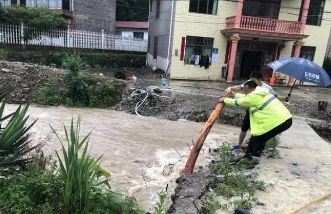 新晃|堅守防汛一線，保群眾平安