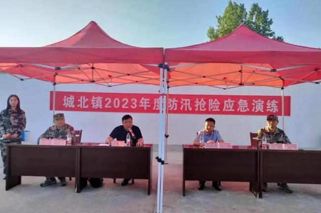“汛”速行動，以練筑防！金安區(qū)城北鎮(zhèn)開展防汛搶險應急演練